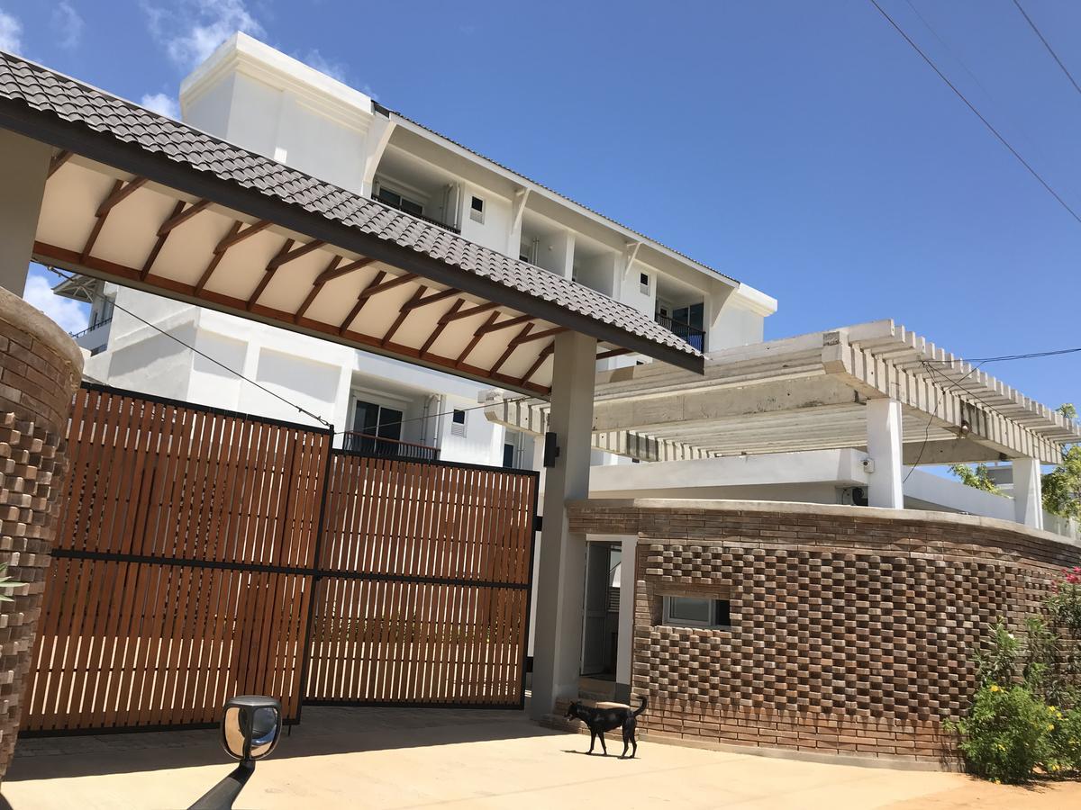Araliya Oceanfront Condos Nilaveli, Trincomalee Εξωτερικό φωτογραφία